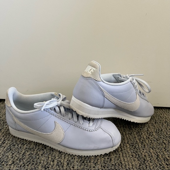 Nike Cortez Shoes - Picture 5 of 5
